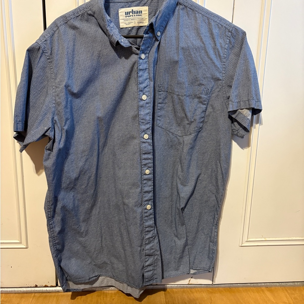 Urban Pipeline Men's Blue Short Sleeve Shirt